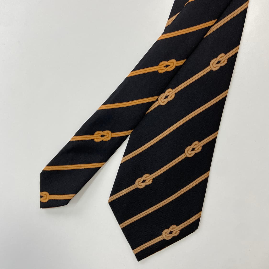 구찌(GUCCI)  명품 정품 넥타이 10.3cm 상품이미지3