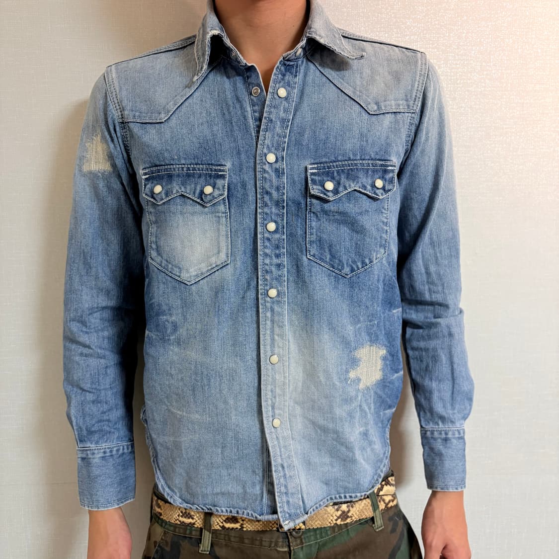 VANQUISH Western Denim Shirt 상품이미지8