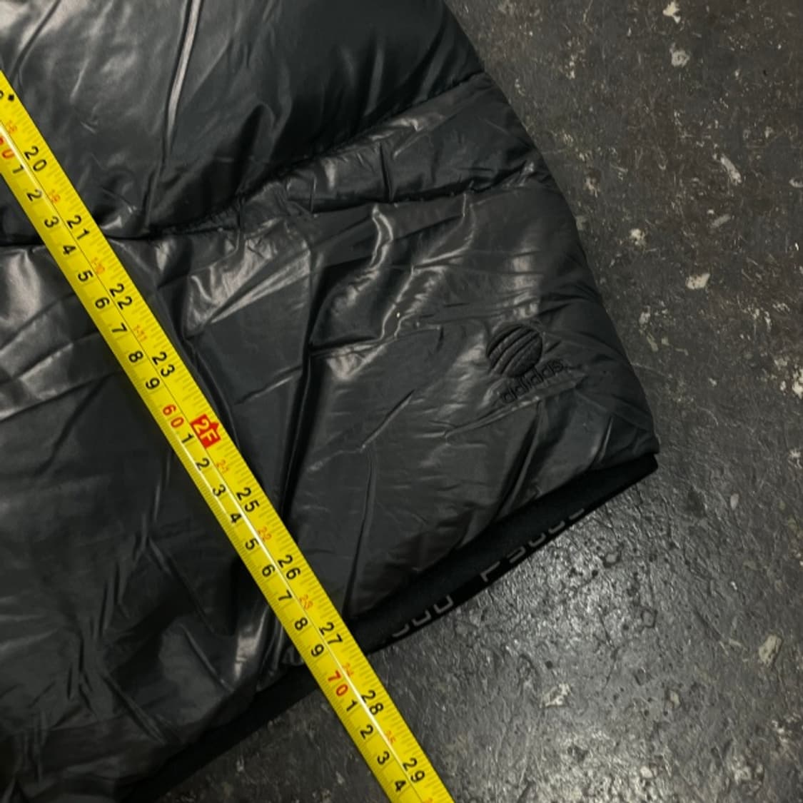 100 아디다스 포르쉐 디자인 유광 패딩  상품이미지9