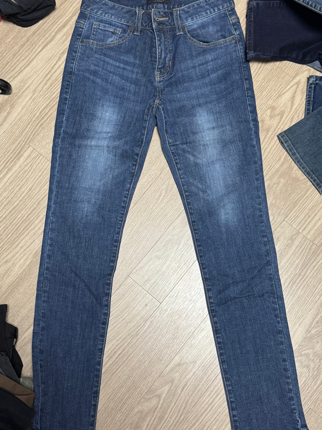 게스 슬림 스트레이트 KK3D01G2 상품이미지2