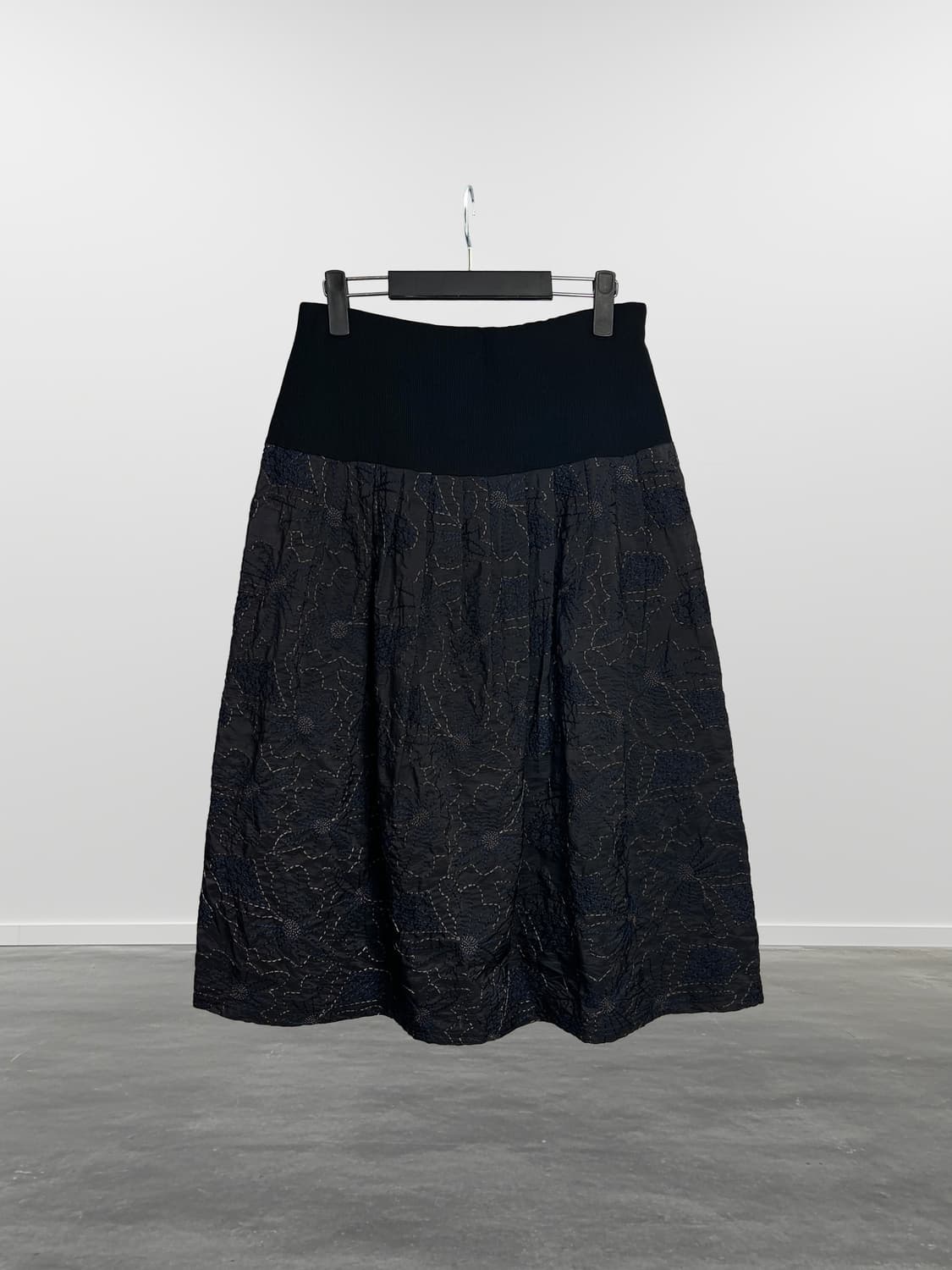 LAMONET 자수 디테일 롱 스커트 상품이미지1