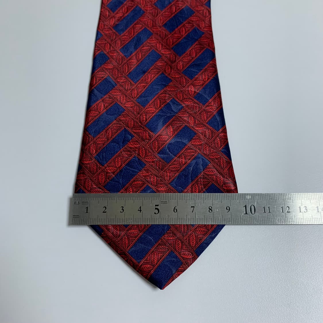 랑방(LANVIN) 기하학적패턴 명품넥타이 택 달린 미품 A+등급 상품이미지9