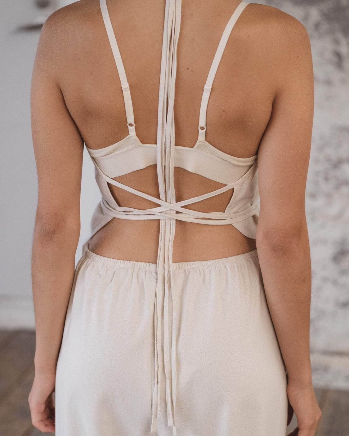 [S,M]베이스레인지 Mar 스트랩 슬리브리스 탑/크림 상품이미지7