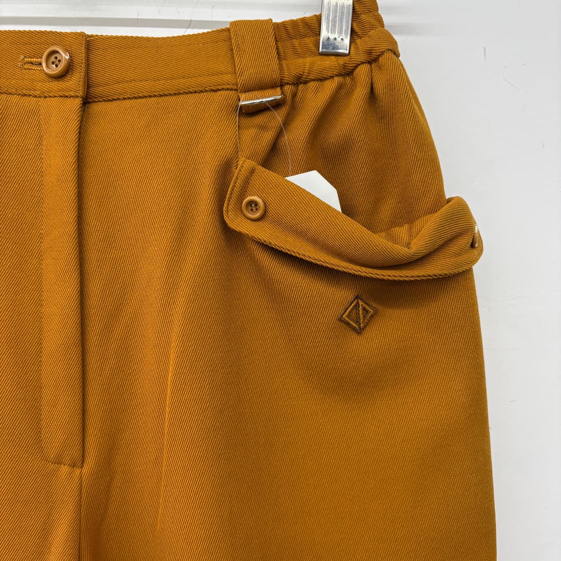 디올 머스타드 컬러 포켓 뒷밴딩 와이드 팬츠 26in 상품이미지2