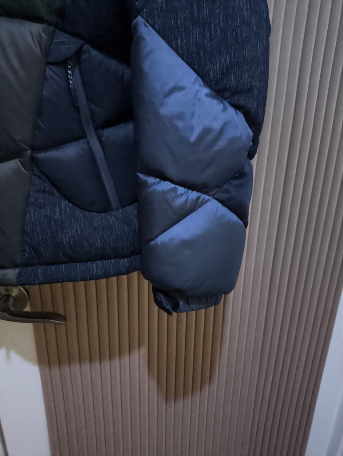 100 블랙야크 헤비 구스다운 대장급 패딩 상품이미지3