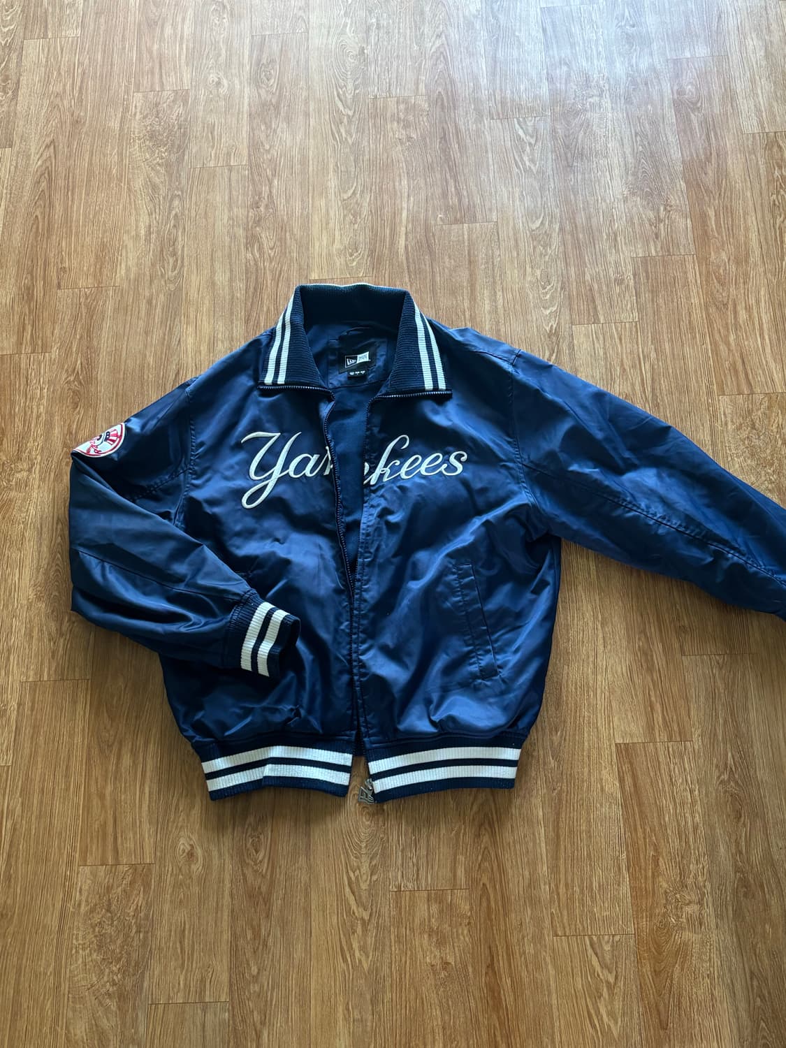 뉴에라 양키스 스타디움 자켓 상품이미지1