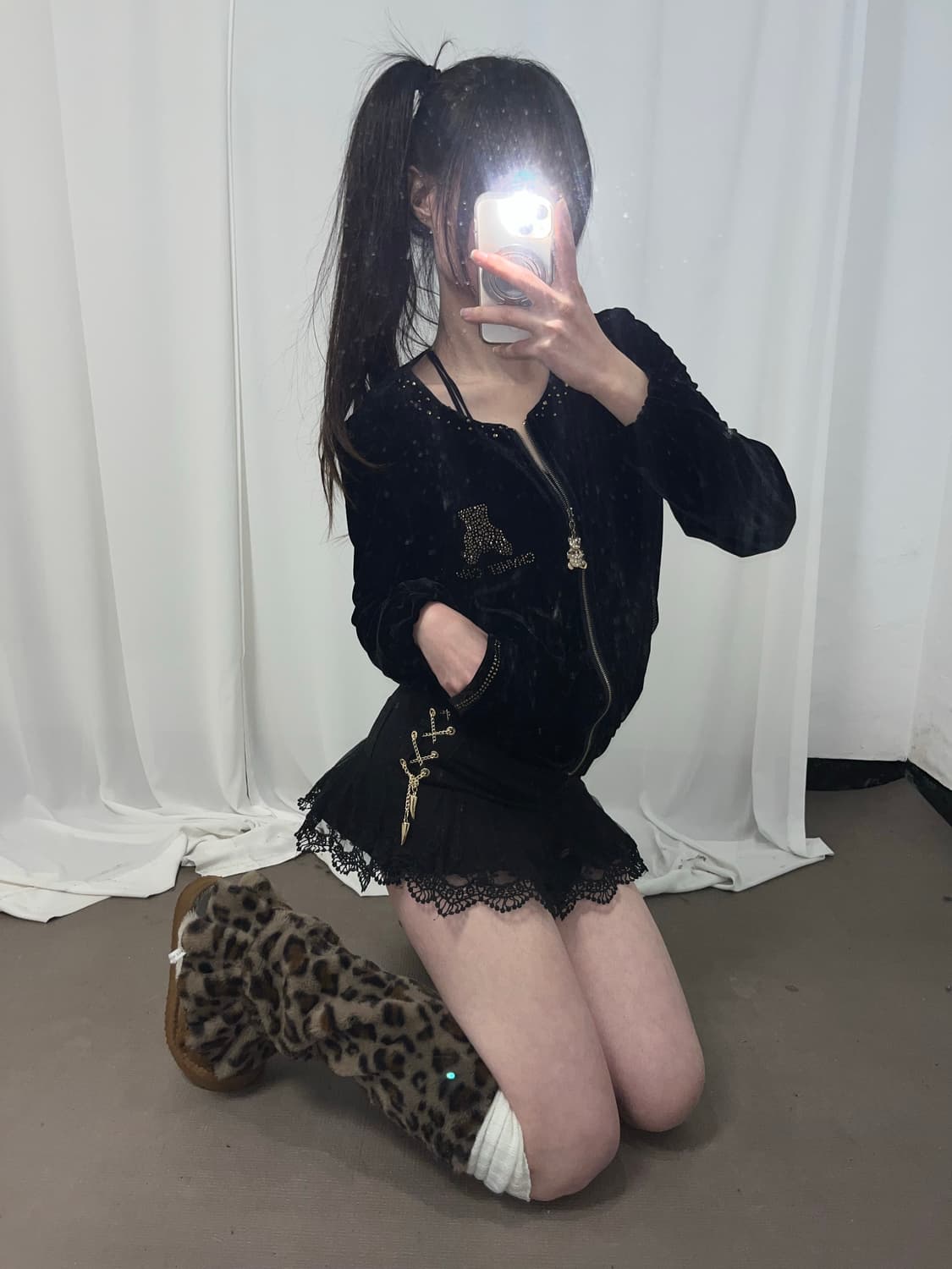 테디베어 벨벳 큐빅 집업 상품이미지2