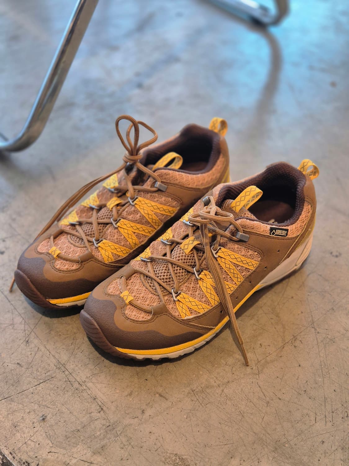 ​[ Merrell ] 머렐 고어텍스 비브람 트레킹화 (235/샌드옐로우 상품이미지1