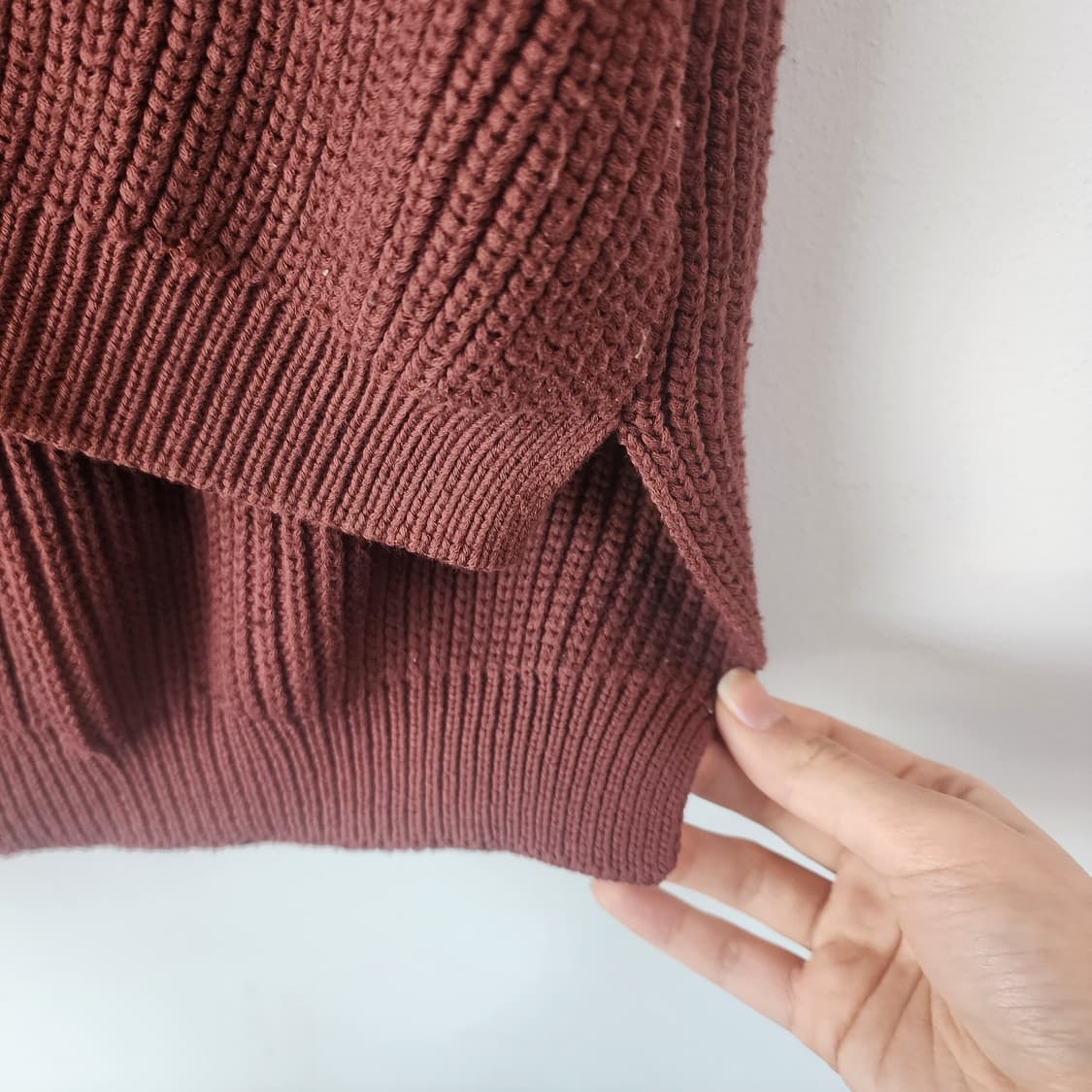 더 캐시미어 브라운 니트 반팔 상품이미지5