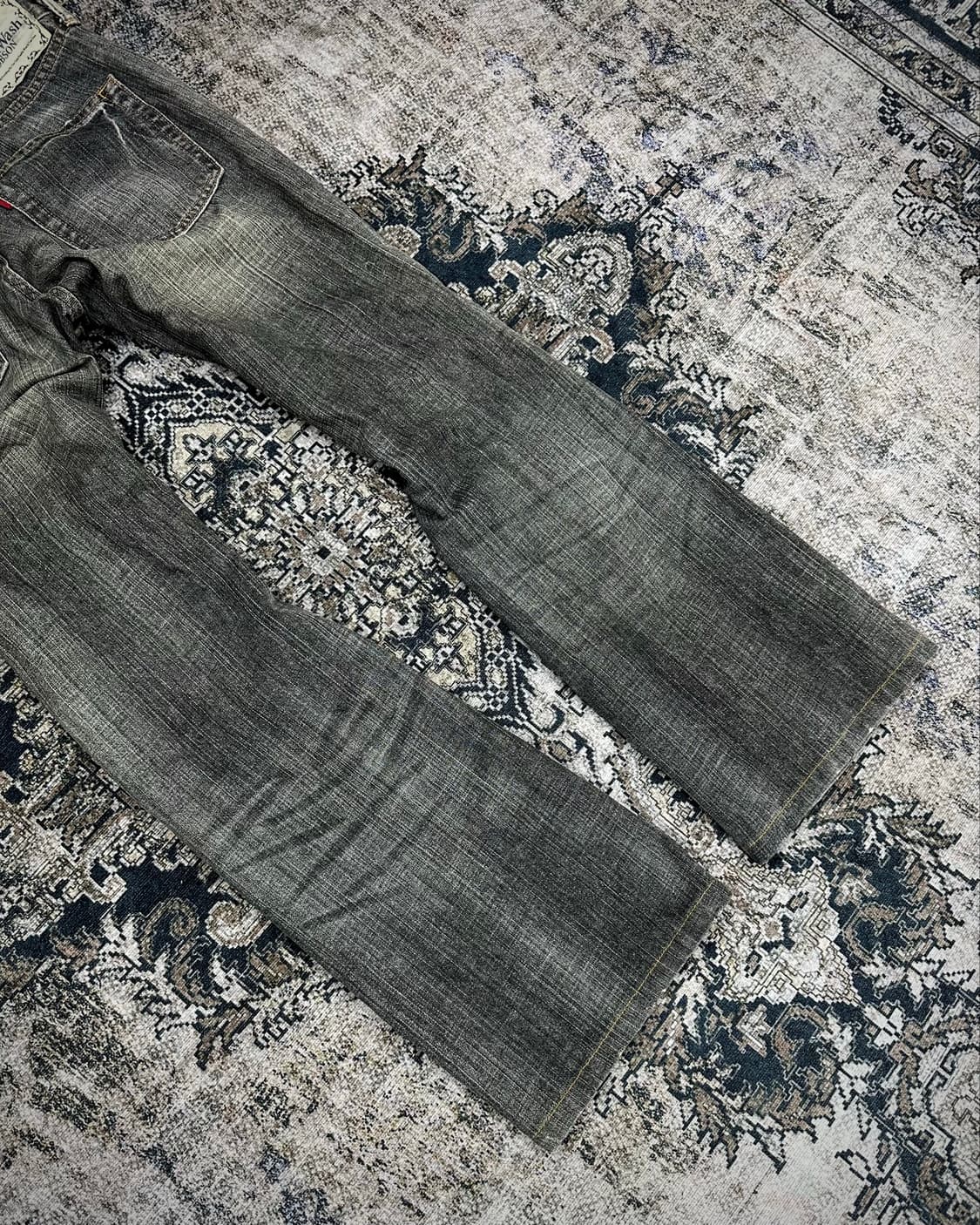 Crackwash bobson flared jeans 상품이미지6