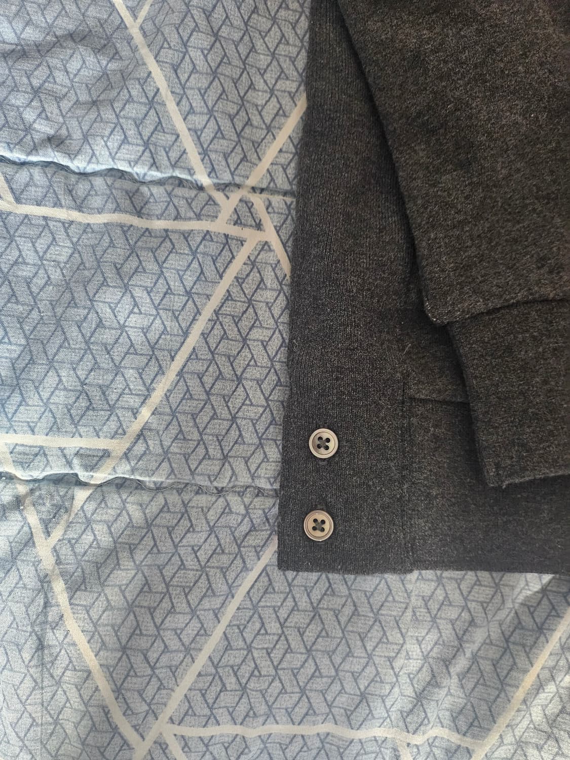 톰브라운 4바 스웨트셔츠 다크그레이 4사이즈 상품이미지5