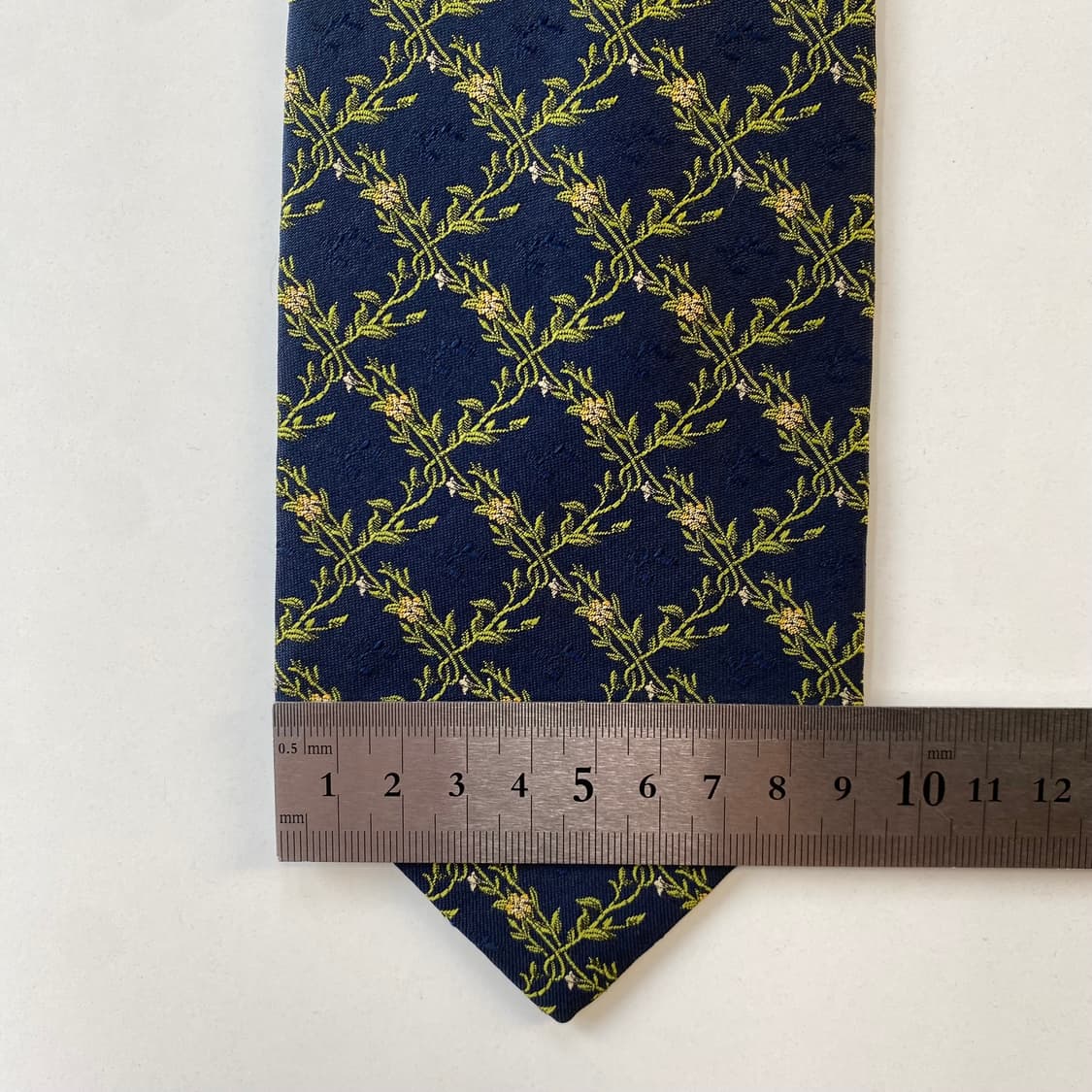 입생로랑(YSL) 명품 정품 넥타이 상품이미지7