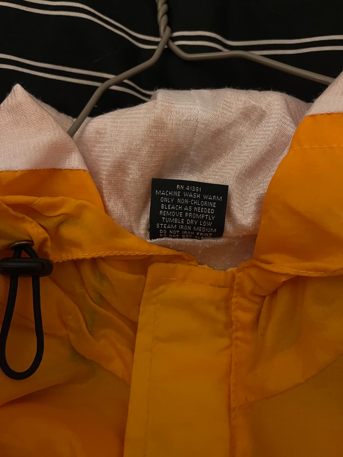 폴로 빅포니 옐로우 바람막이 m 상품이미지4