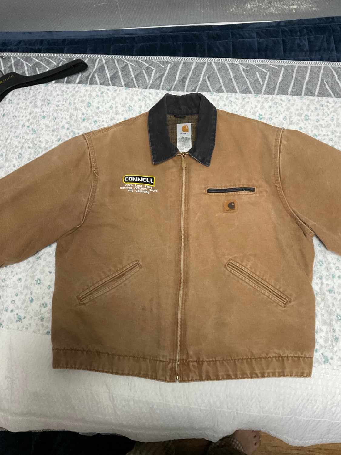 칼하트 디트로이트 j97 brn xl 상품이미지1