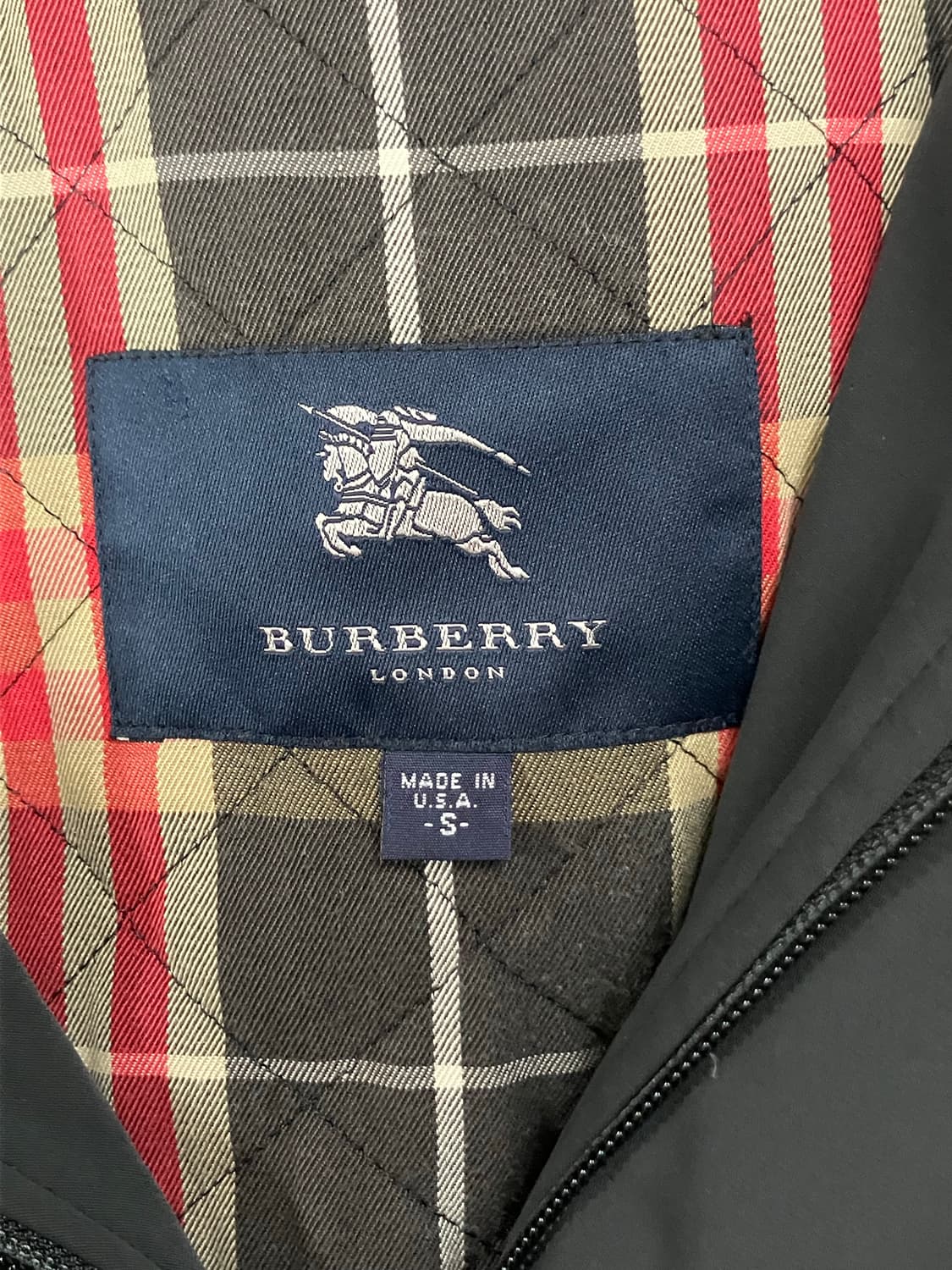 버버리 후드 탈부착 블랙 체크 안감 코트 S 상품이미지6