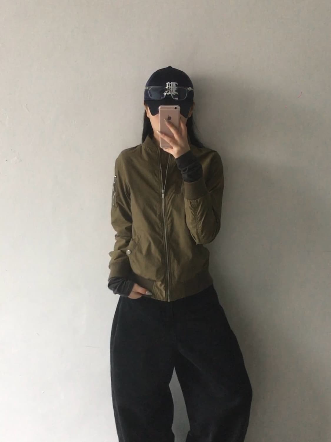 게스 자수로고 항공점퍼 상품이미지1