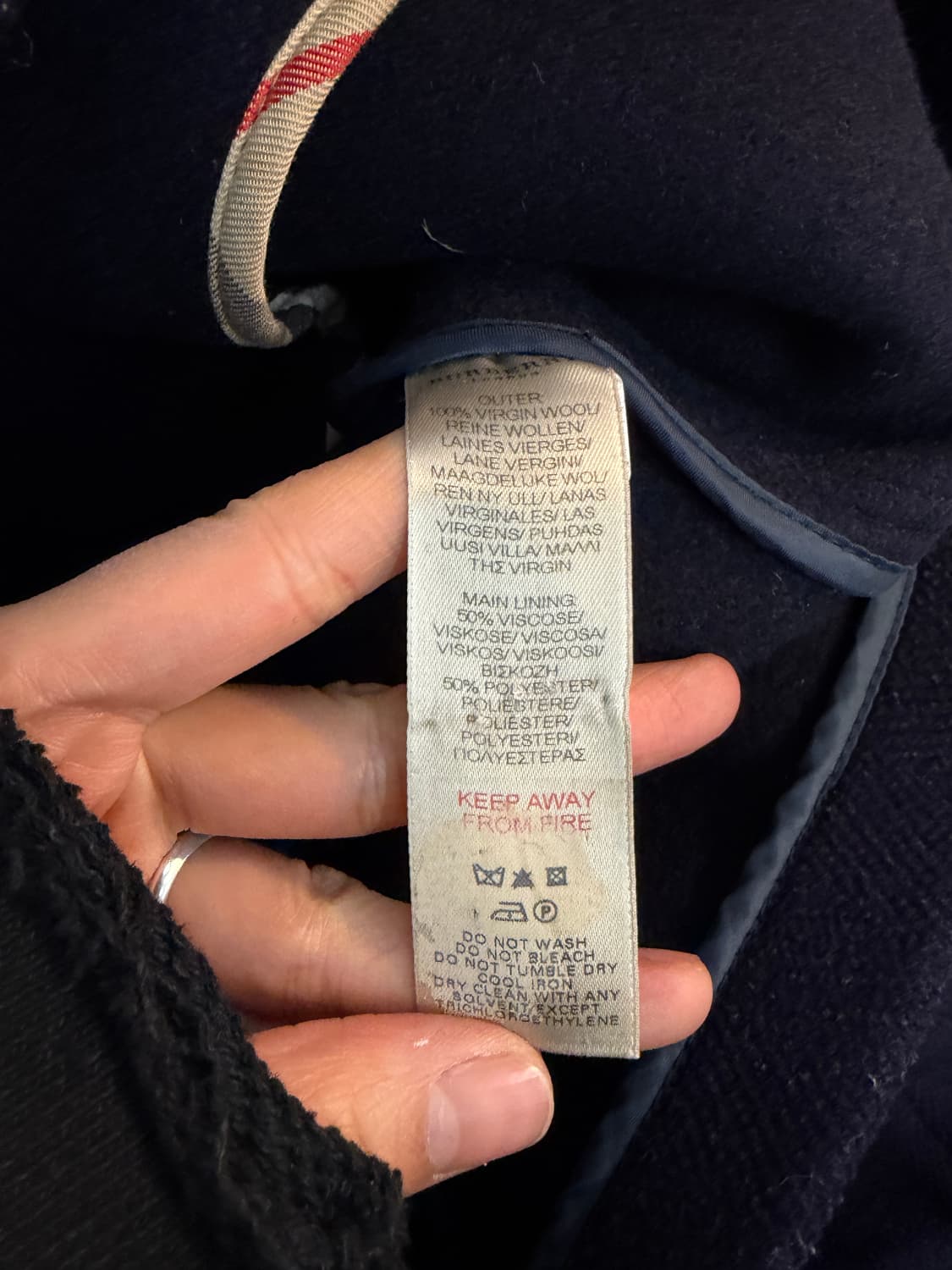 버버리 네이비색 후드 더플코트 6Y 상품이미지5