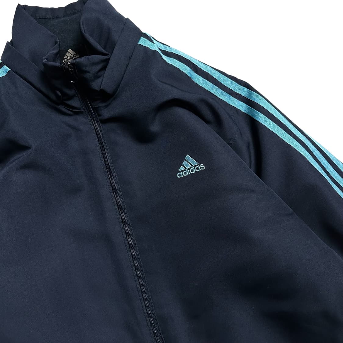 아디다스 스몰로고 삼선 점퍼 상품이미지3