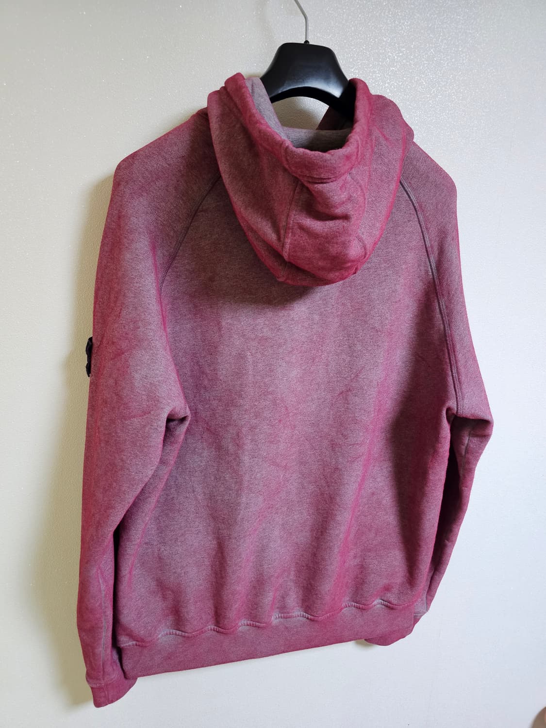 스톤아일랜드 더스트 와인 후드 티셔츠 상품이미지2