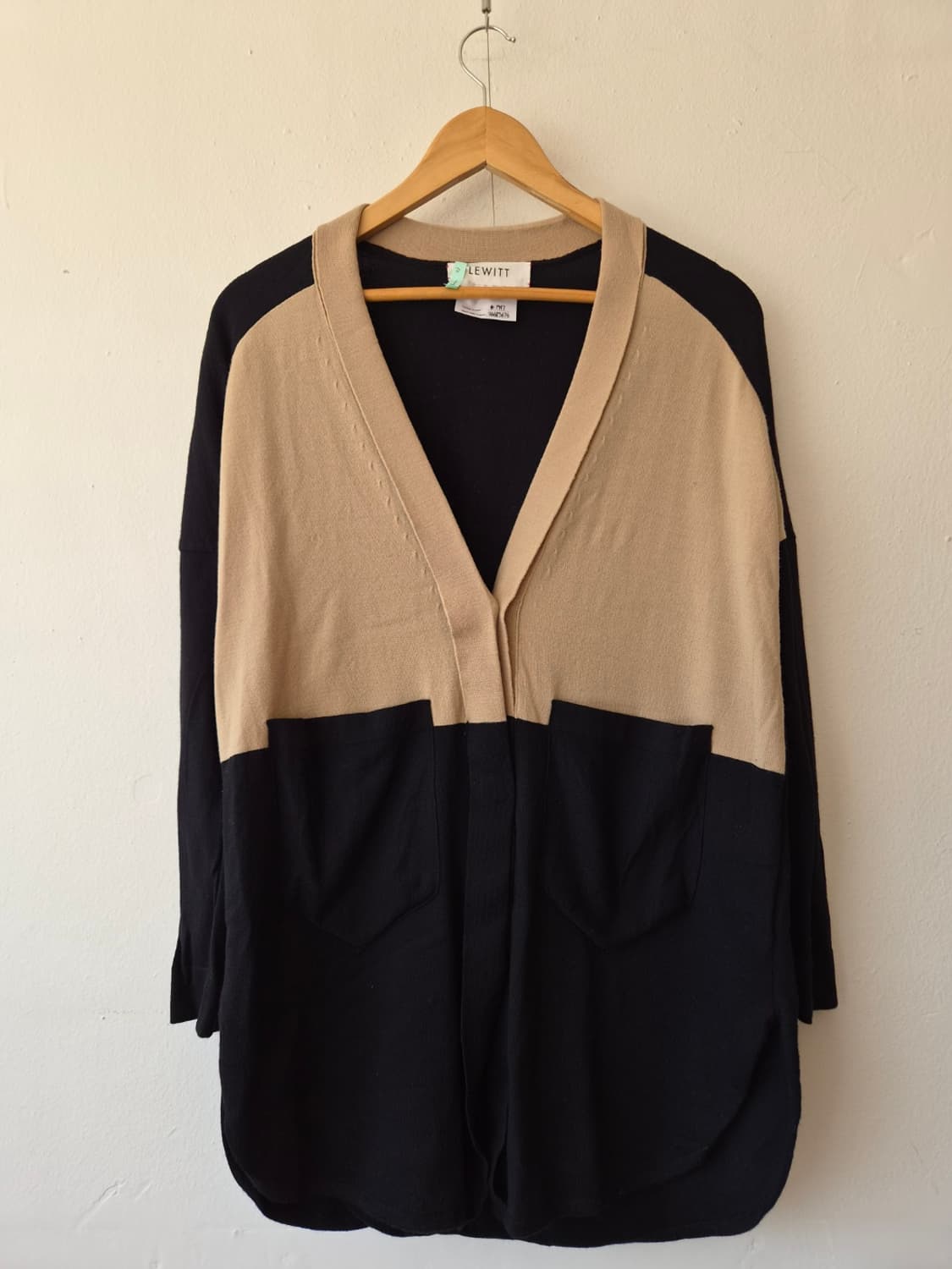 Lewitt 여성 배색울가디건 FREE 상품이미지2