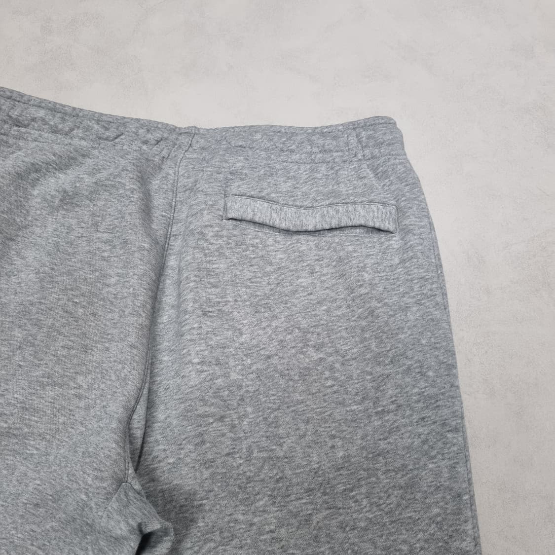 나이키 x 기묘한 이야기 스웻팬츠 - M 상품이미지7