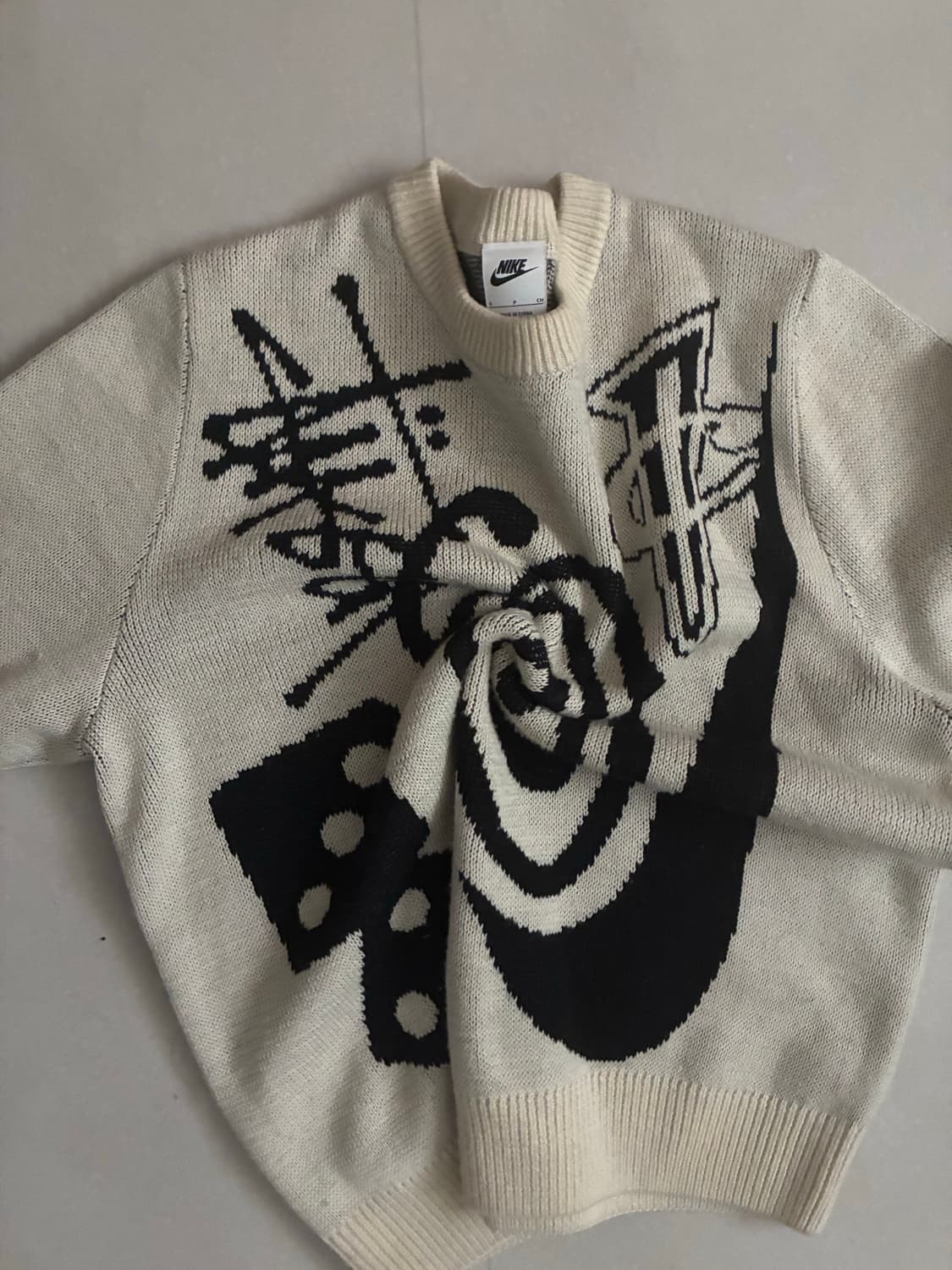 나이키스투시 니트 상품이미지1