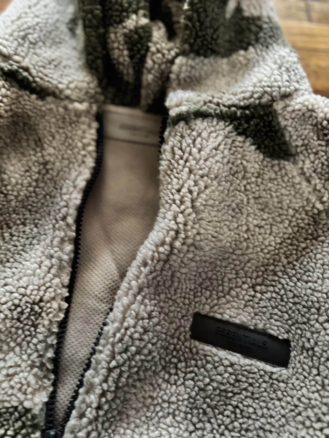 에센셜 폴라 플리스 하프집 후드 카모  상품이미지3