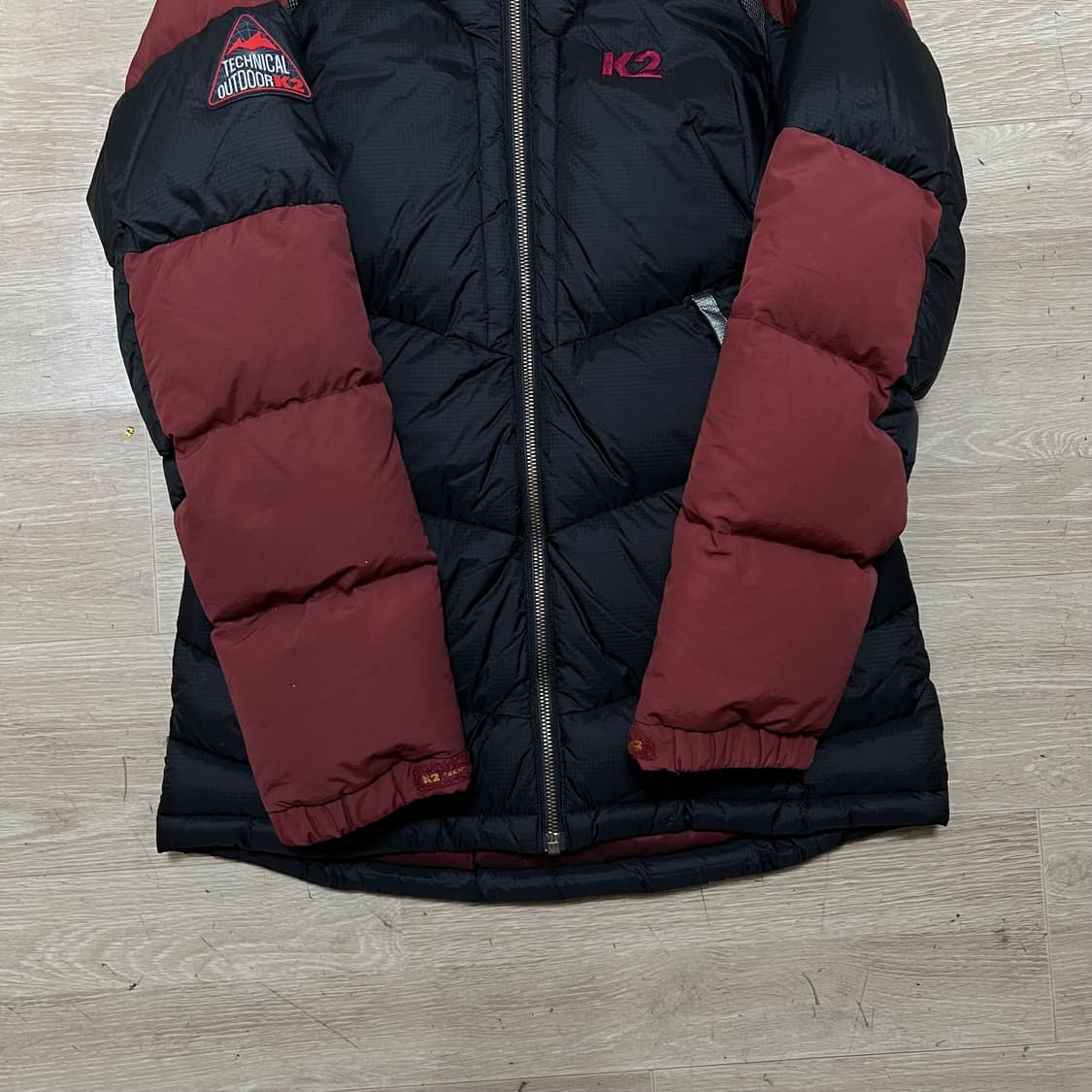 K2 테크니컬 아웃도어 여성 덕다운 후드 패딩 [블랙/버건디] S/90 상품이미지3