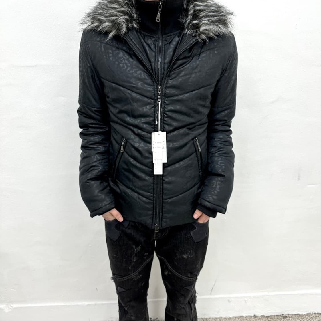 마지막 급매)세메틱 디자인 빈티지 퍼 다운자켓 상품이미지3