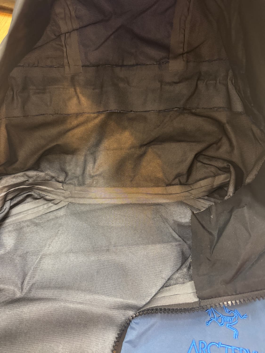 아크테릭스 바람막이 자켓 L 상품이미지3