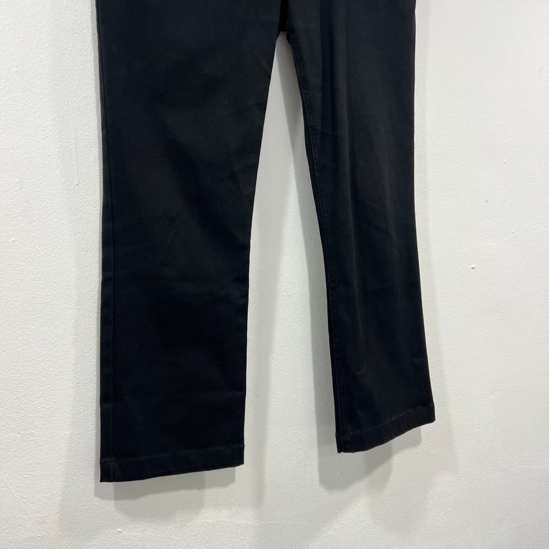 CELINE 셀린느 블랙 팬츠 7부 상품이미지3