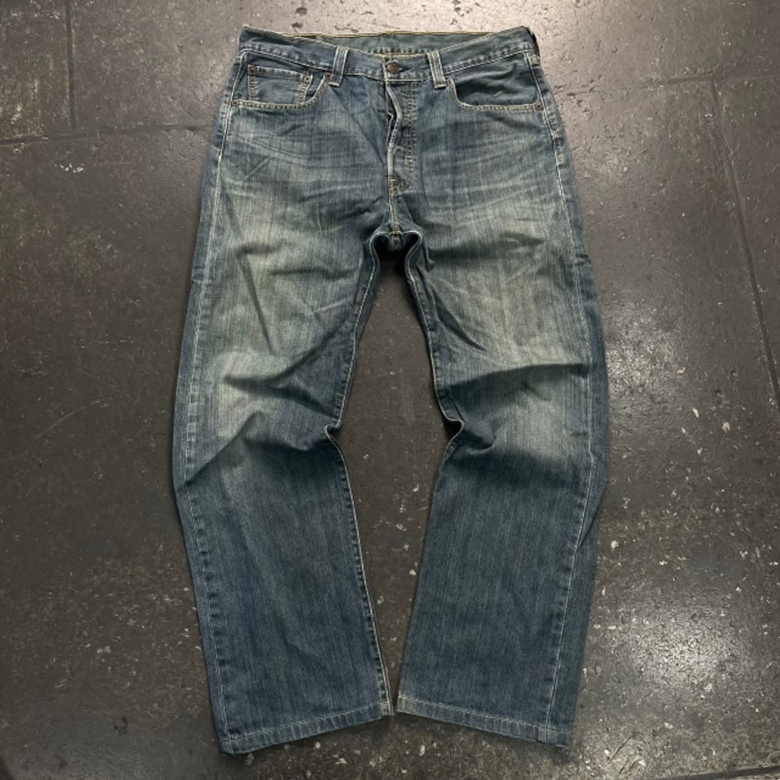32 리바이스 501 청바지 상품이미지1
