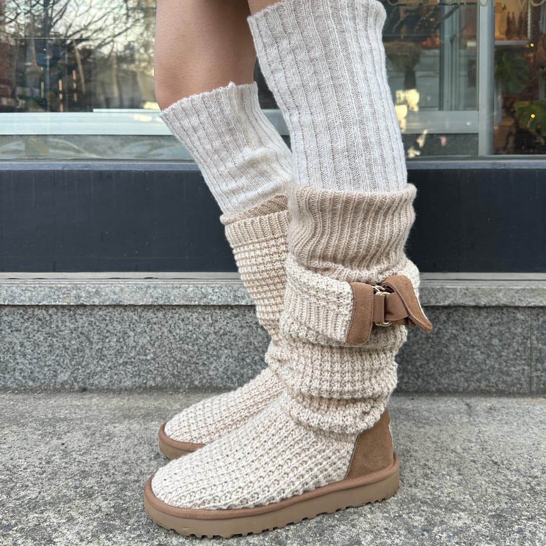 00s 베이지 어그 니크 버클 카디 부츠 상품이미지4