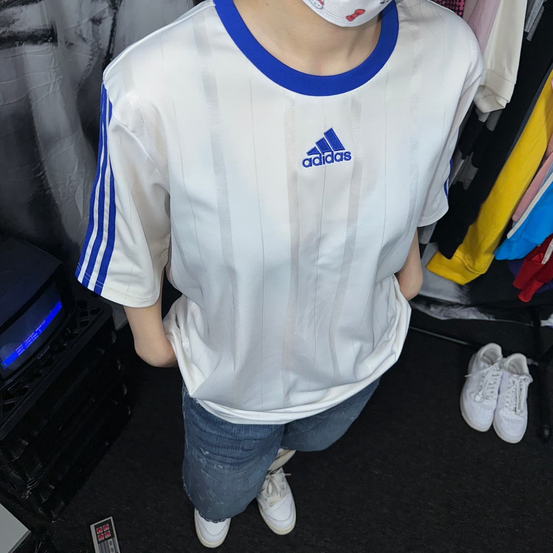 아디다스 흰색 삼선 반팔 티셔츠 상품이미지1