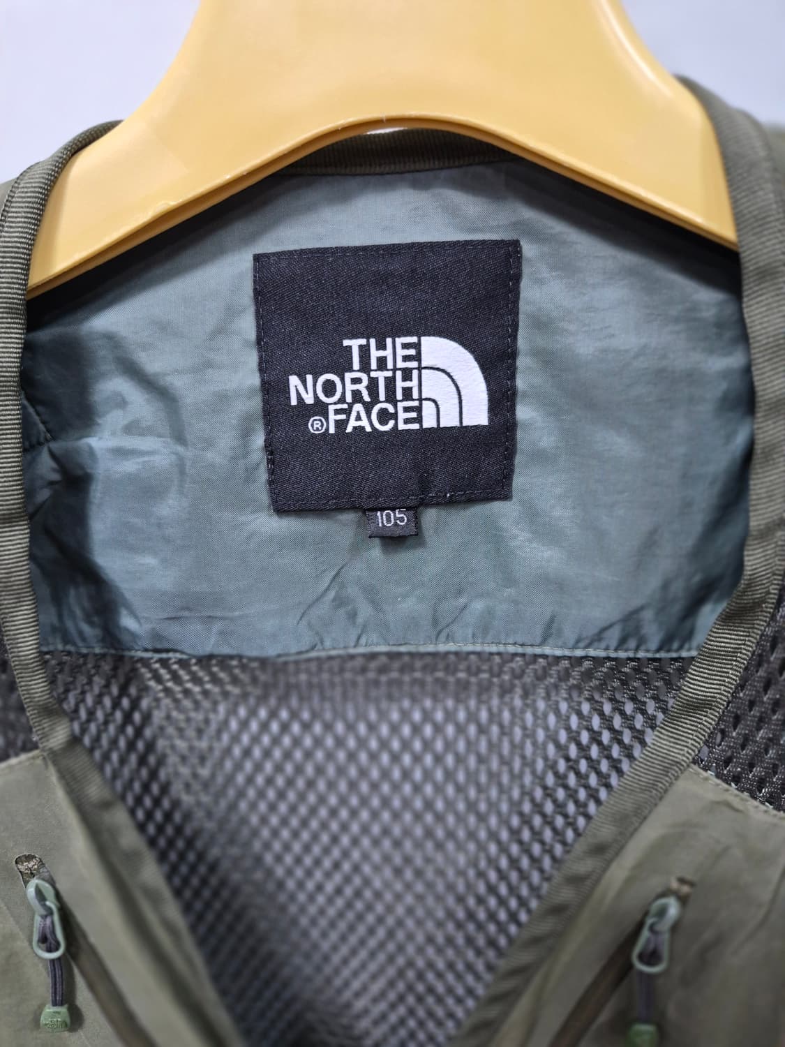 노스페이스 멀티 포켓 조끼 카키 남성105 상품이미지3