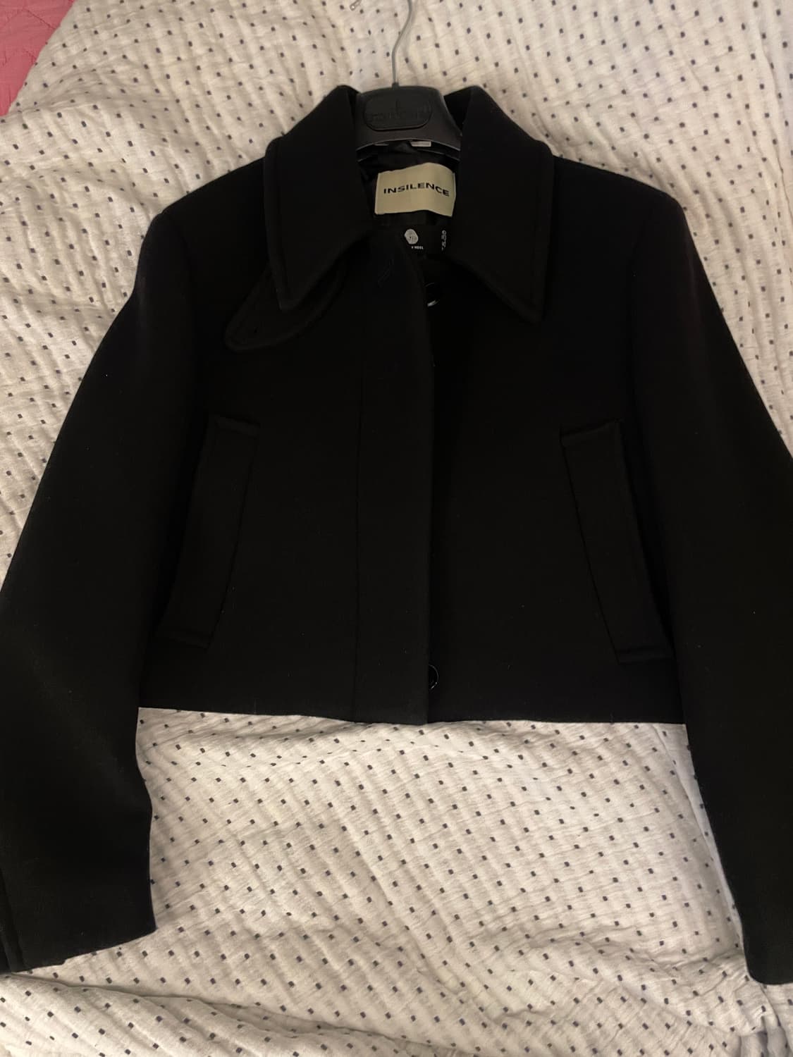 인사일런스우먼 미니멀 크롭 코트 상품이미지4