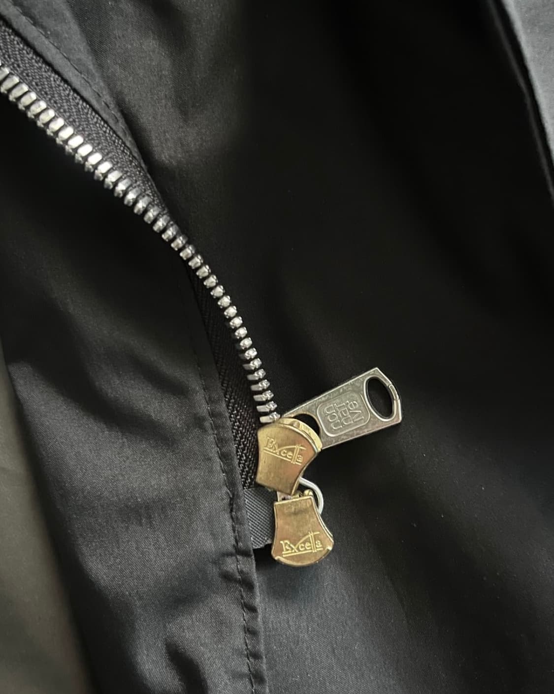 논네이티브 고어텍스 자켓 상품이미지4