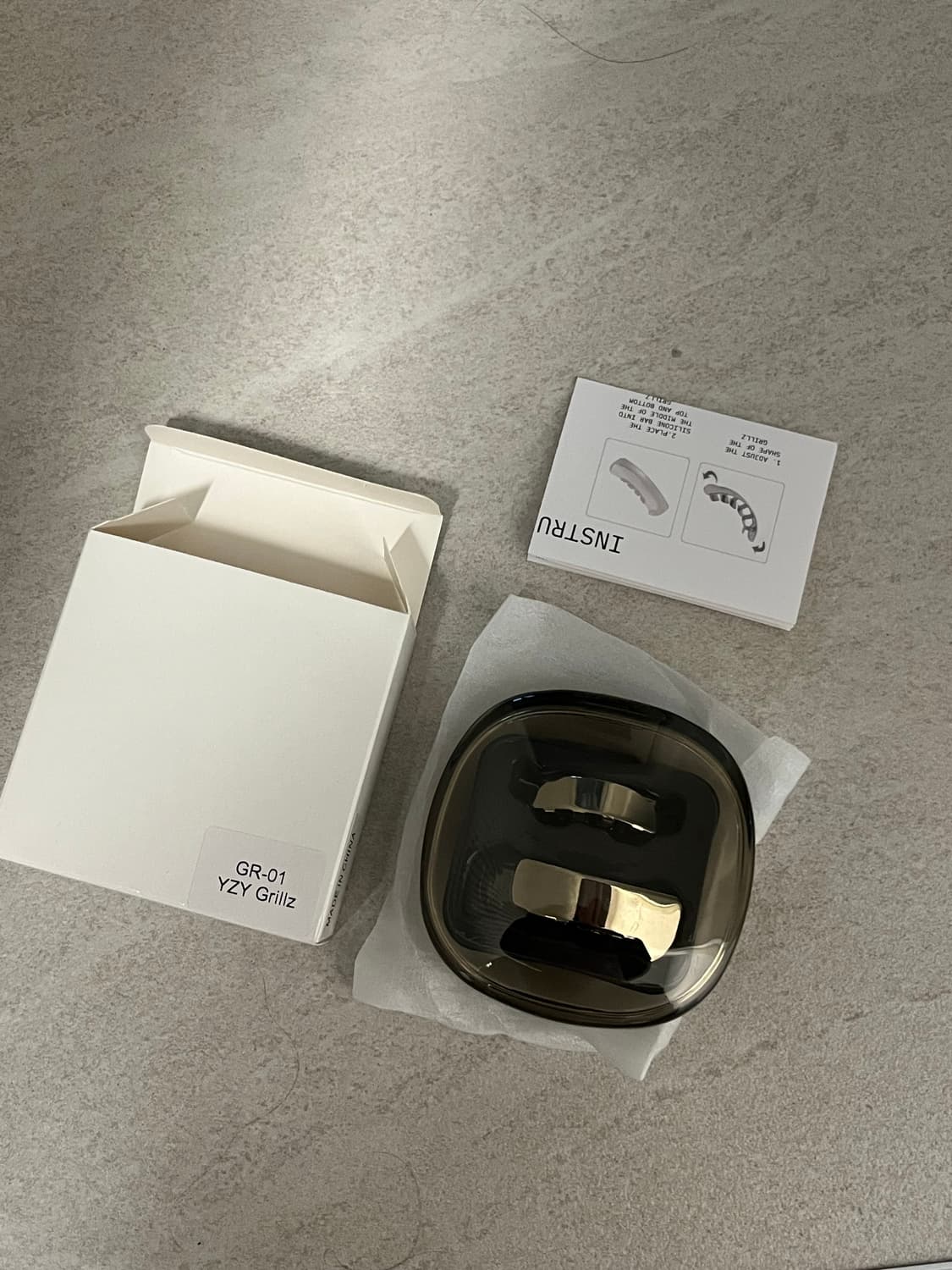 이지 그릴즈 yzy yeezy 상품이미지2