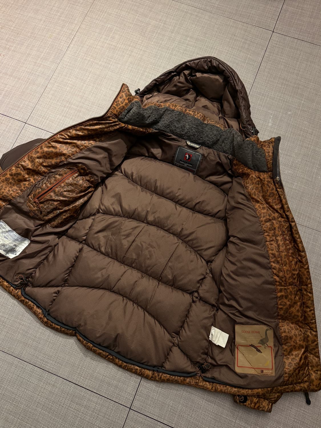 블랙야크 레오파드 구스다운 95 상품이미지3