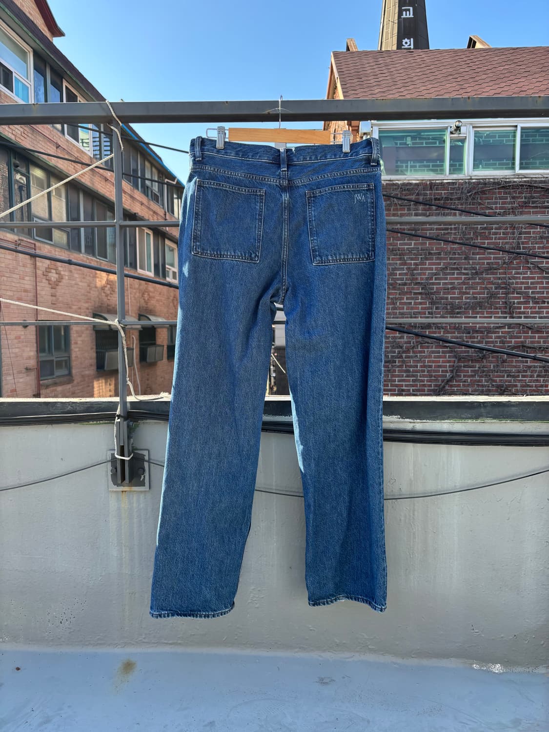 유니클로 JWA 스트레이트 진 상품이미지2