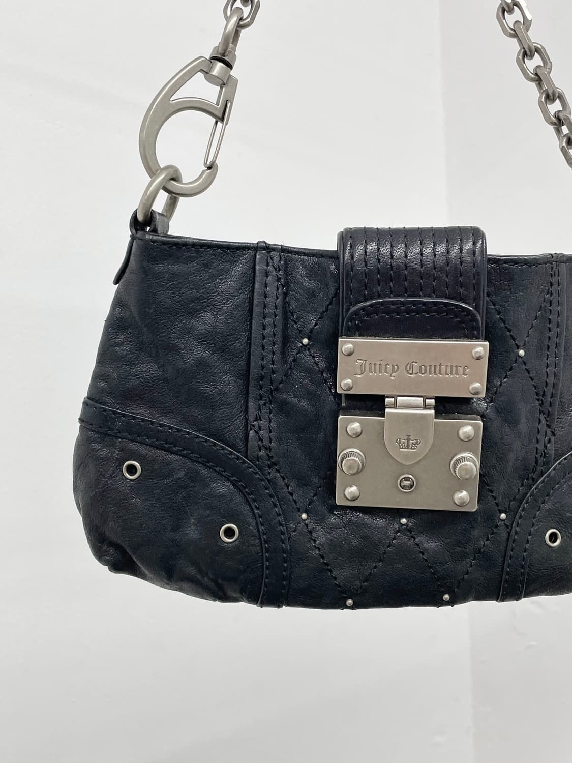 쥬시꾸뛰르 스터드 버클 체인 백 상품이미지6