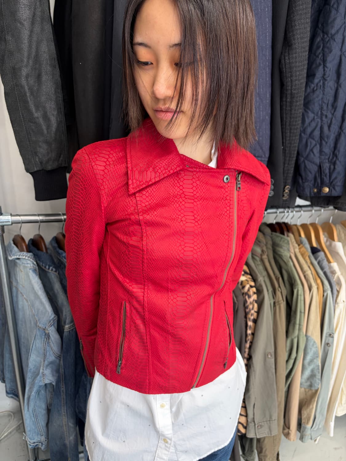 Armani exchange 레드 크롭 자켓 상품이미지2