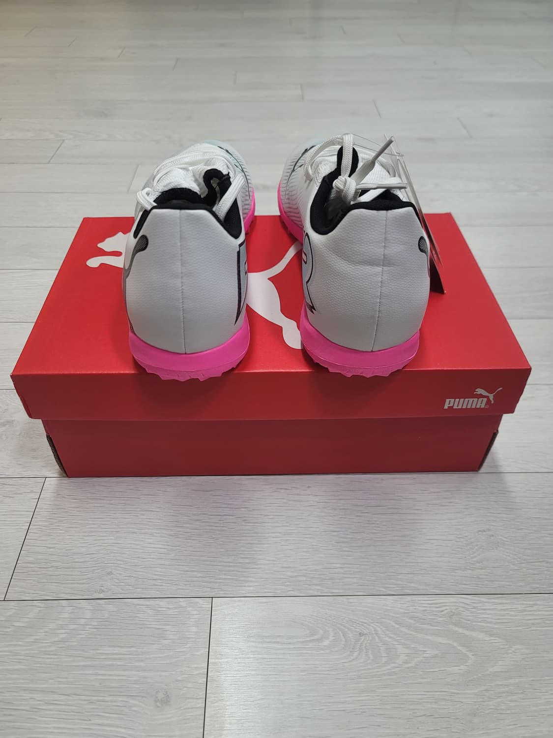 (275)푸마 풋살화 퓨처 7 플레이 TT[대전 직거래도 가능] 상품이미지7