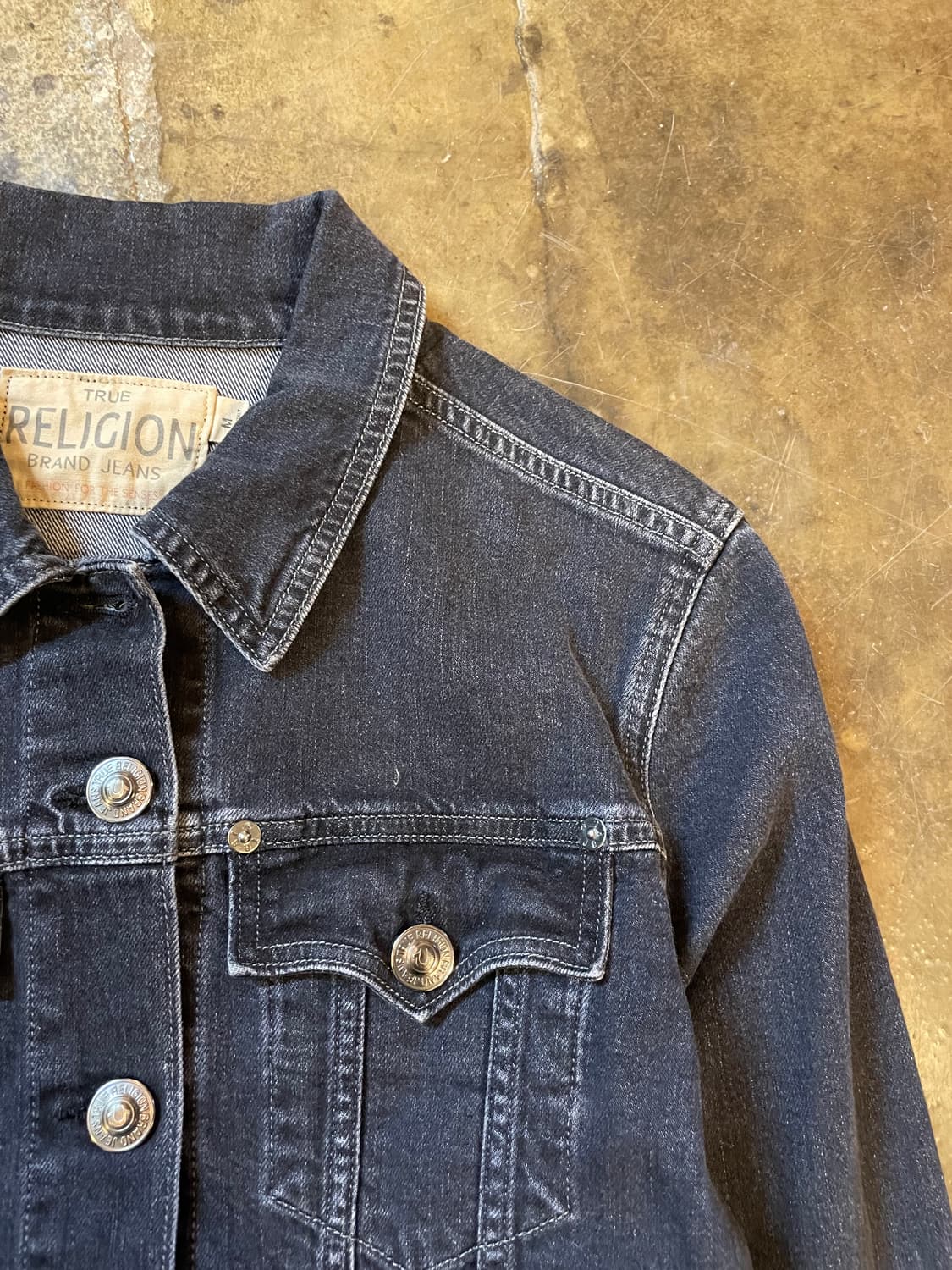 트루릴리전 이태리 엘라스틴혼방 흑청 트러커 자켓  상품이미지3