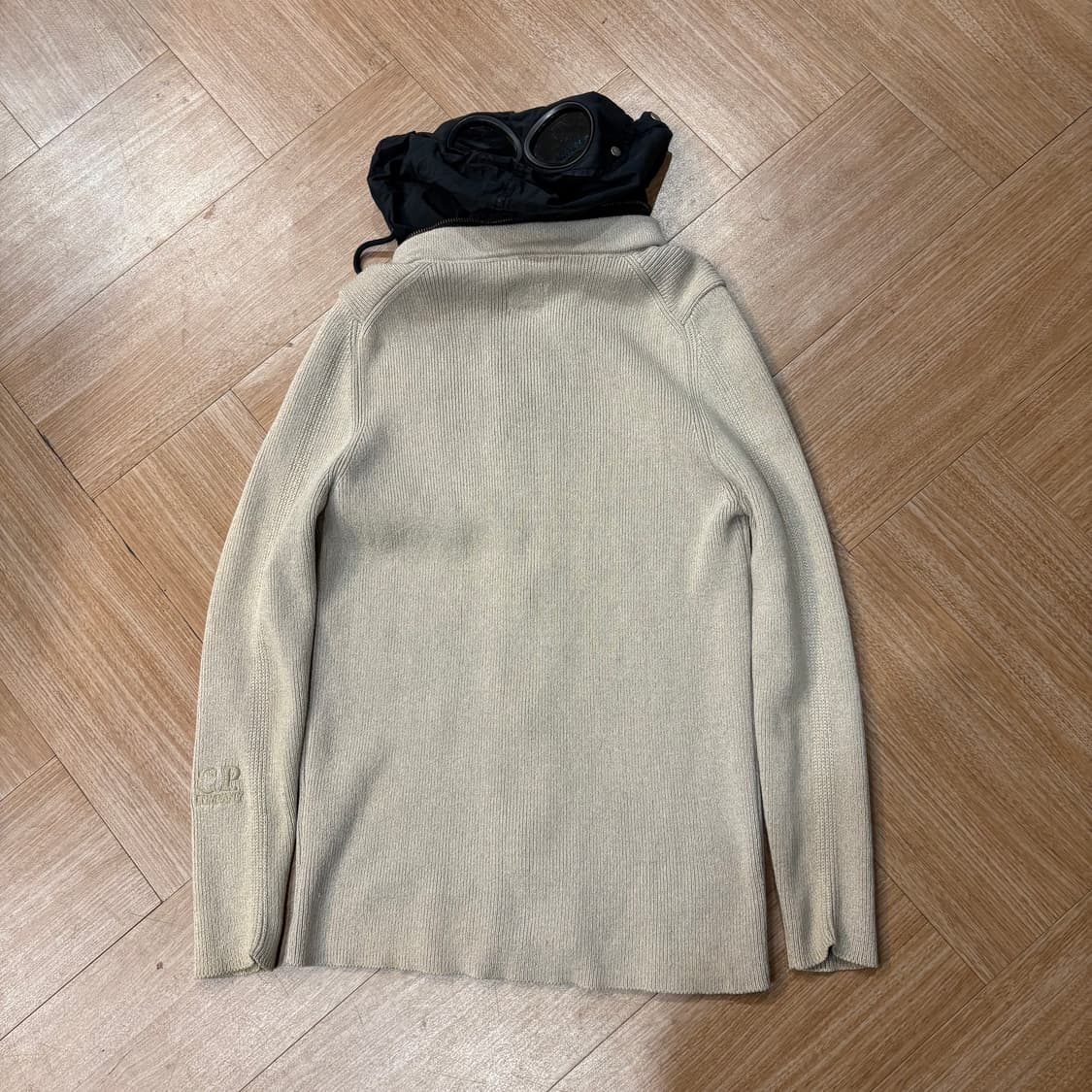 씨피컴퍼니 오트밀 니트 고글 후디 자켓 상품이미지5