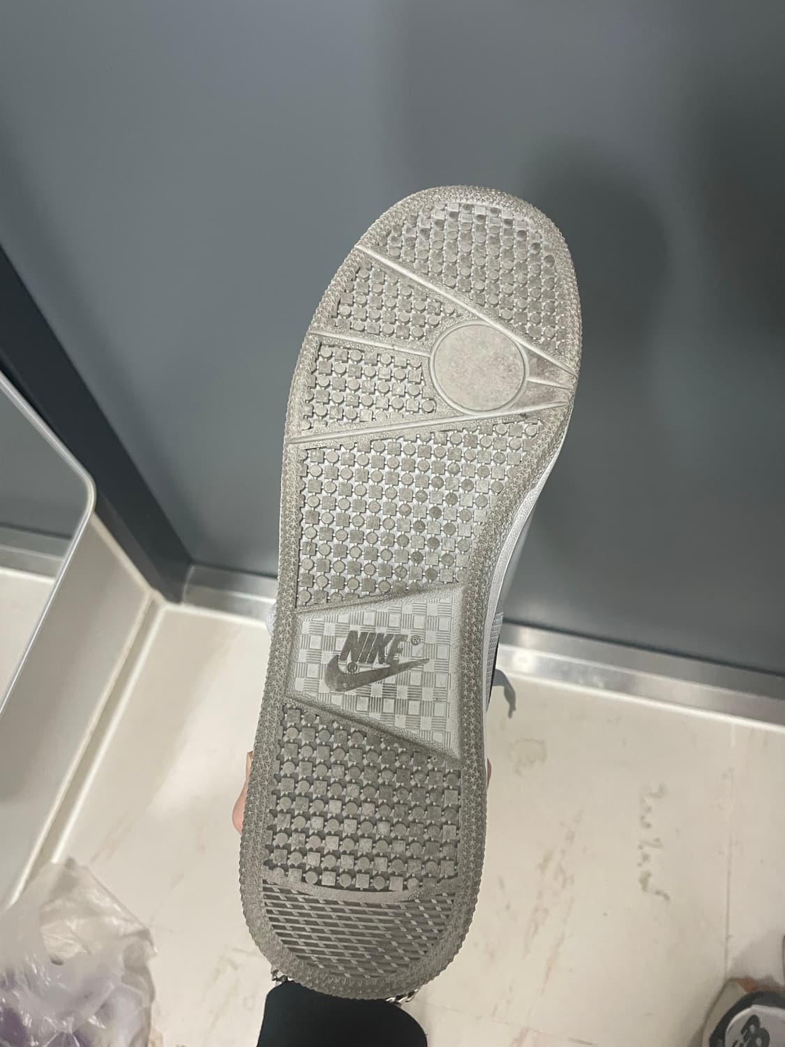 나이키 트래비스 스캇 맥 어택 270 상품이미지9