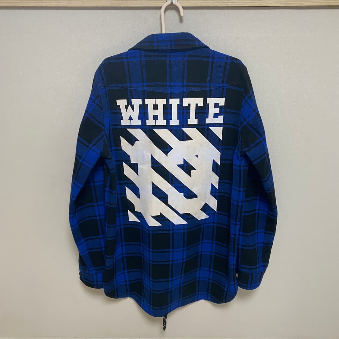 [ XS ] 오프화이트 플란넬 애로우 체크 셔츠 상품이미지4