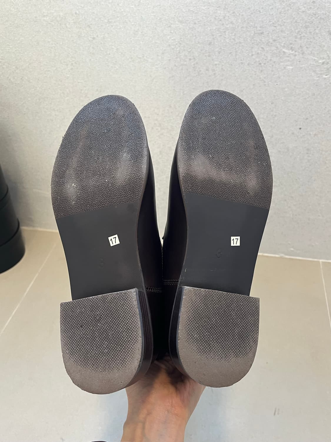 코모레비뮤지엄 카우레더 스트랩 미들부츠 브라운 240 상품이미지8