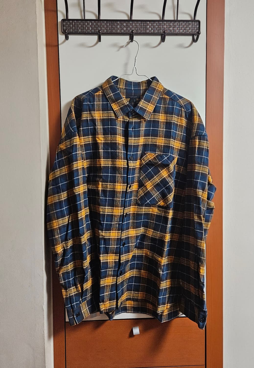 [L] 질스튜어트 뉴욕 체크셔츠 팝니다 상품이미지1