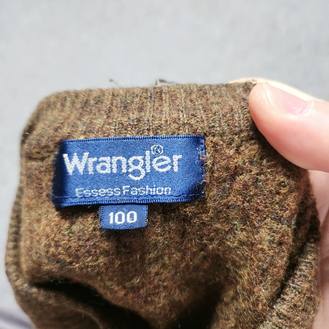 [100] 랭글러 빈티지 니트 스웨터 상품이미지4